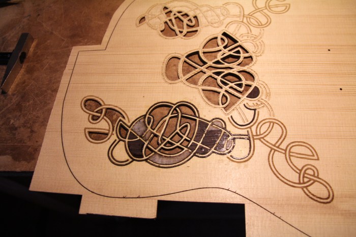 Gluing the inlay in place